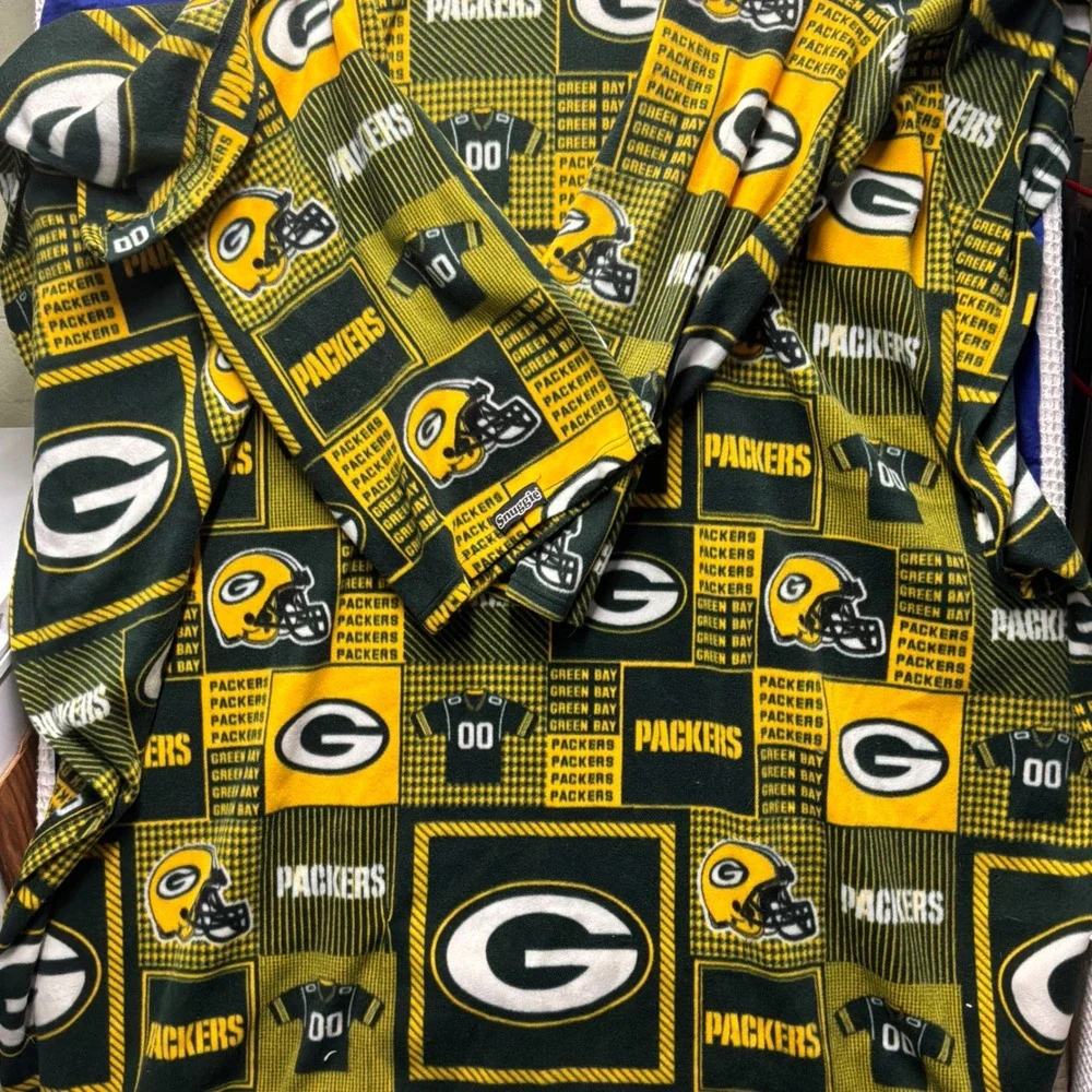 Gorpcore Unisex Snuggie Green Bay Packers Wearable Blanket OS Green Gold